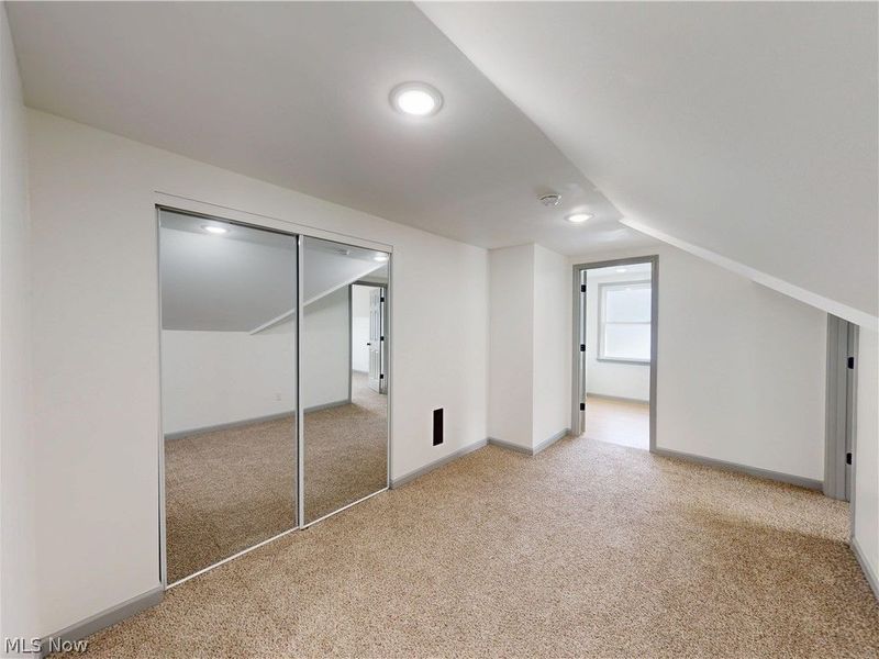 28507 Lakeshore Boulevard, Willowick, OH 44095 Photo 20