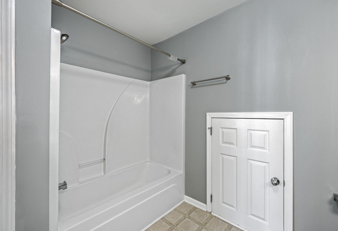 120 Worthington Drive Photo 23