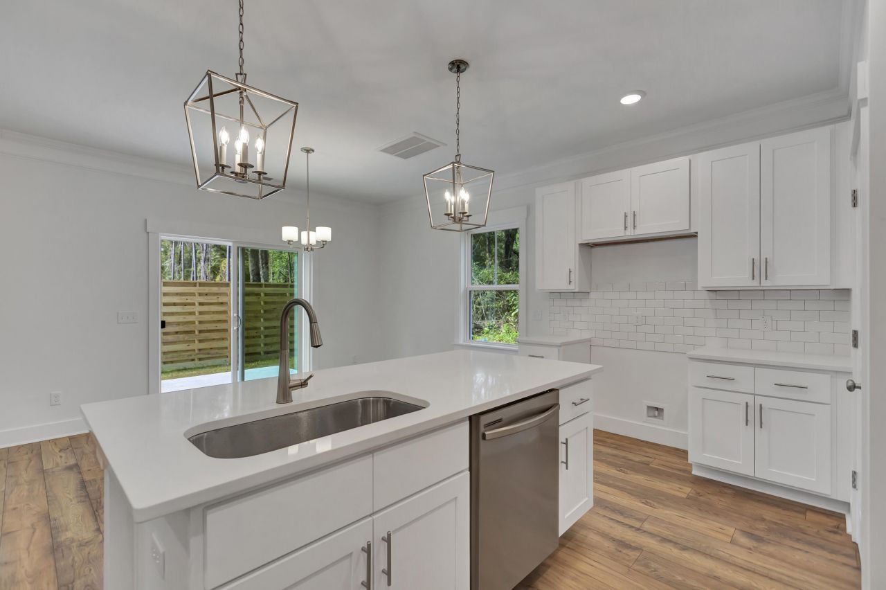 5306 Seewee Road Photo 9