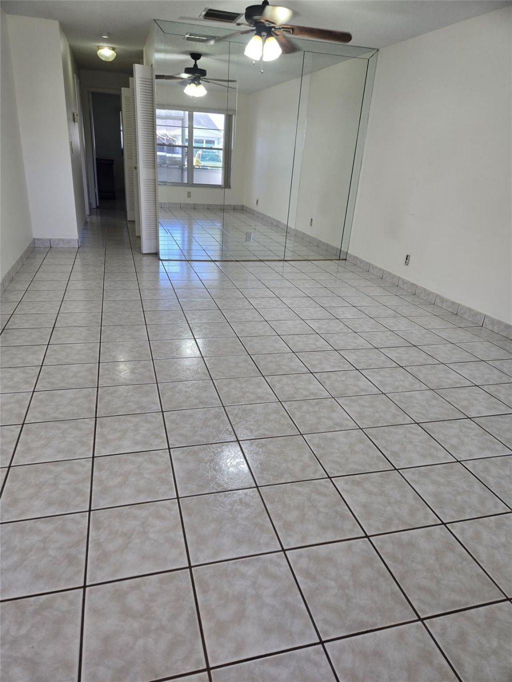 8547 NW 12th St, Fort Lauderdale, FL 33322 Photo