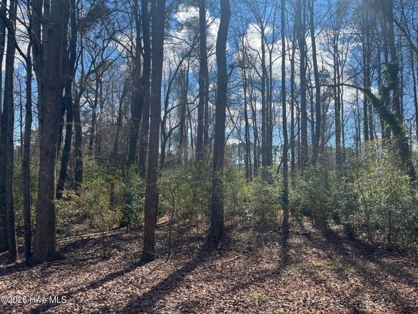 11 Brookwood Road, Kinston, NC 28504