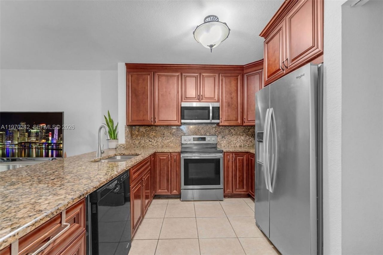 846 SW 148 Th Pl, Miami, FL 33194 Photo