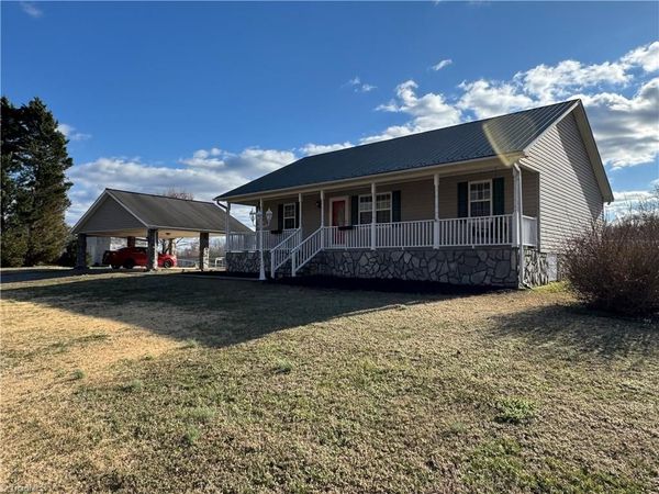 512 R L Norris Road , Linwood, NC 27299