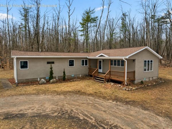 4196 E Vail Lane, Gaylord, MI 49735