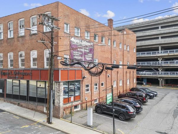 61 Field , Unit 106, Waterbury, CT 06702