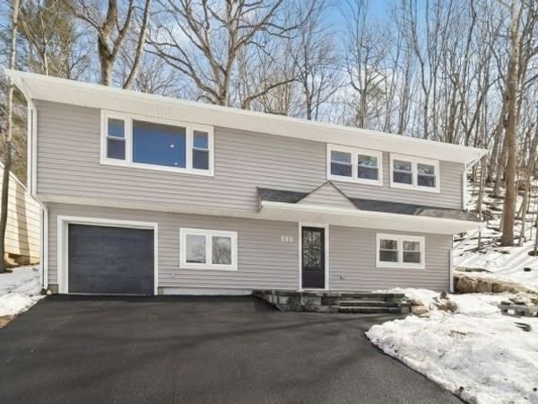 550 Ramapo Valley Rd, Oakland, NJ 07436