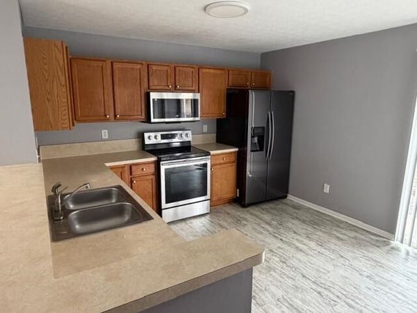 8318 Linton Boulevard, Columbus, OH 43235