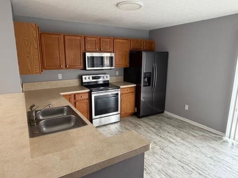 8318 Linton Boulevard, Columbus, OH 43235 Photo 1