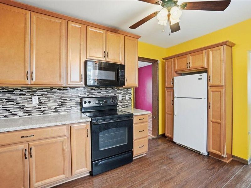 121 W Lincoln Avenue , Bellefontaine, OH 43311 Photo 23