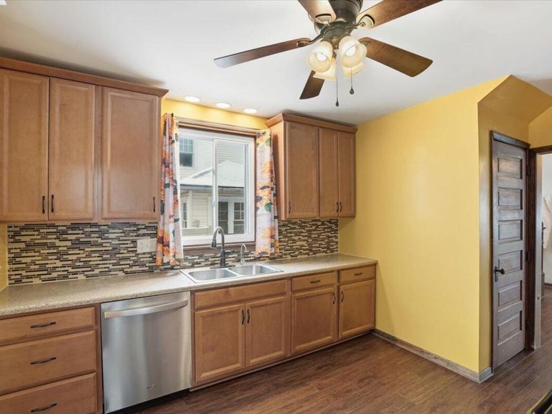 121 W Lincoln Avenue , Bellefontaine, OH 43311 Photo 25