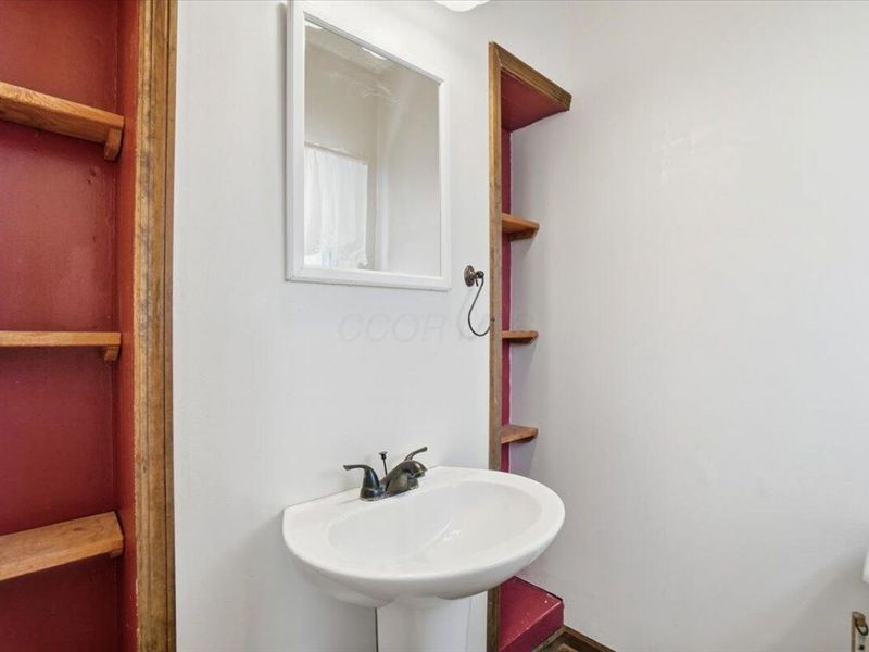 121 W Lincoln Avenue , Bellefontaine, OH 43311 Photo 28