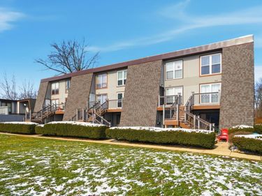 736 Worthington Forest Place, Columbus, OH 43229