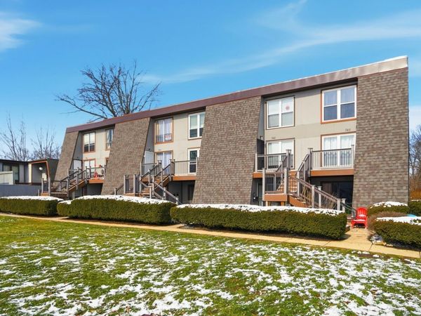 736 Worthington Forest Place, Columbus, OH 43229