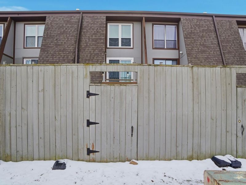 736 Worthington Forest Place, Columbus, OH 43229 Photo 28