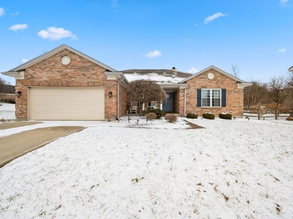 9568 Semaphore Court, West Chester, OH 45069