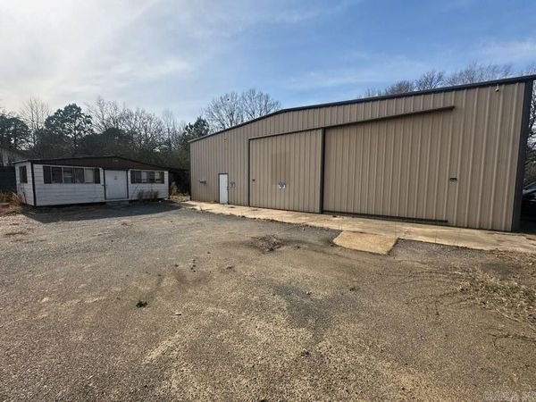 1660 California Ave, Camden, AR 71701