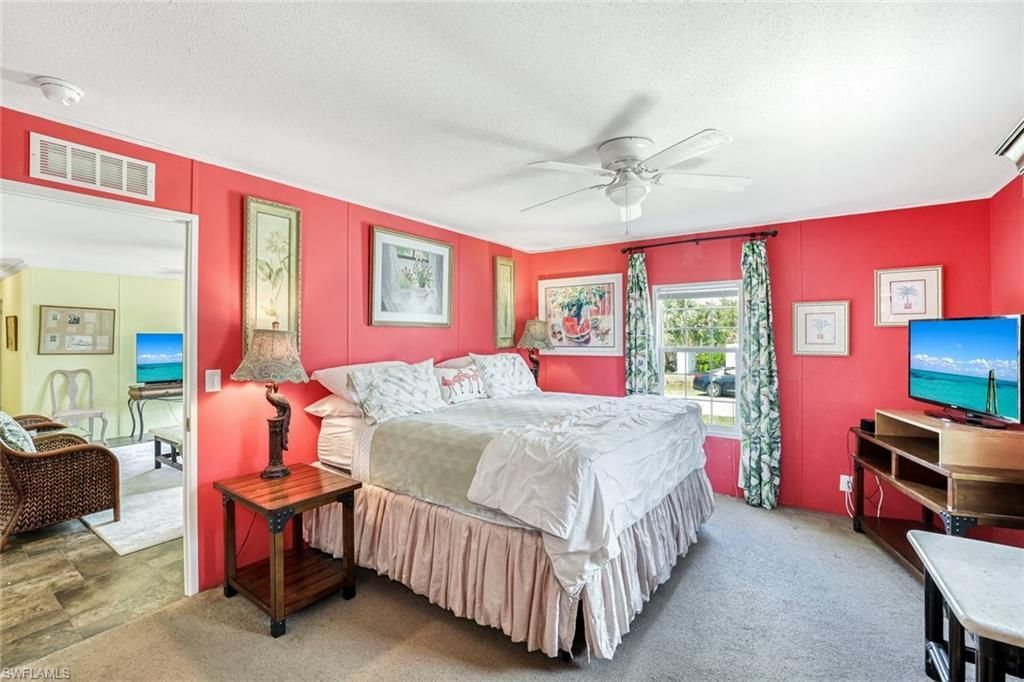 610 Sunset Dr, Goodland, FL 34140 Photo