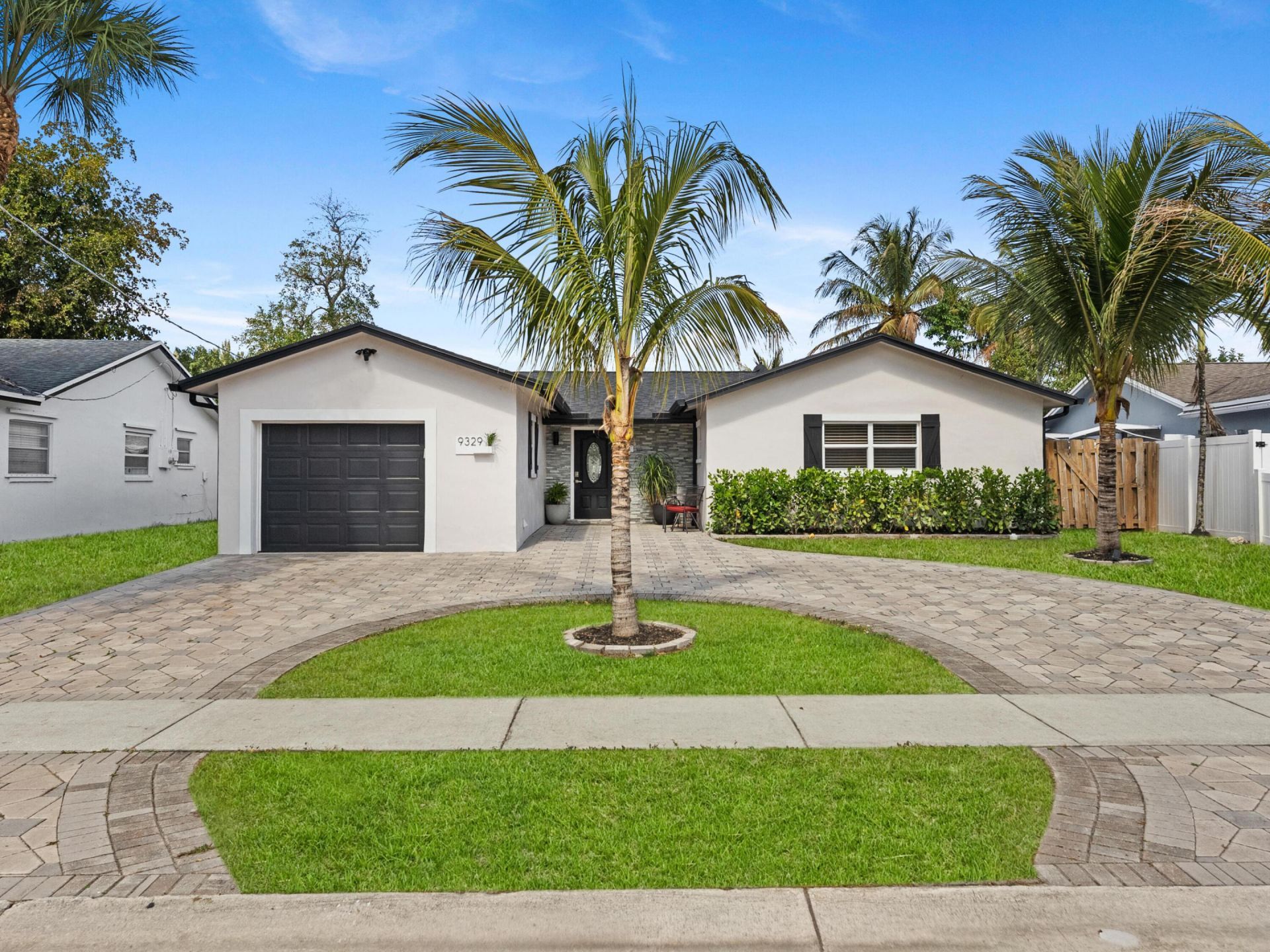 9329 SW 2nd Street, Boca Raton, FL 33428 Photo