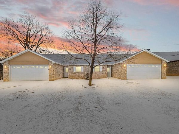 1678A DRUM CORPS DRIVE, Menasha, WI 54952