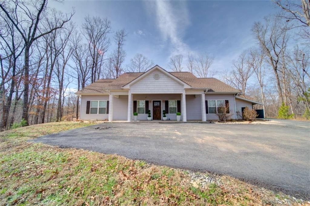 39 Karaghan Trail, Dawsonville, GA 30534 Main Photo