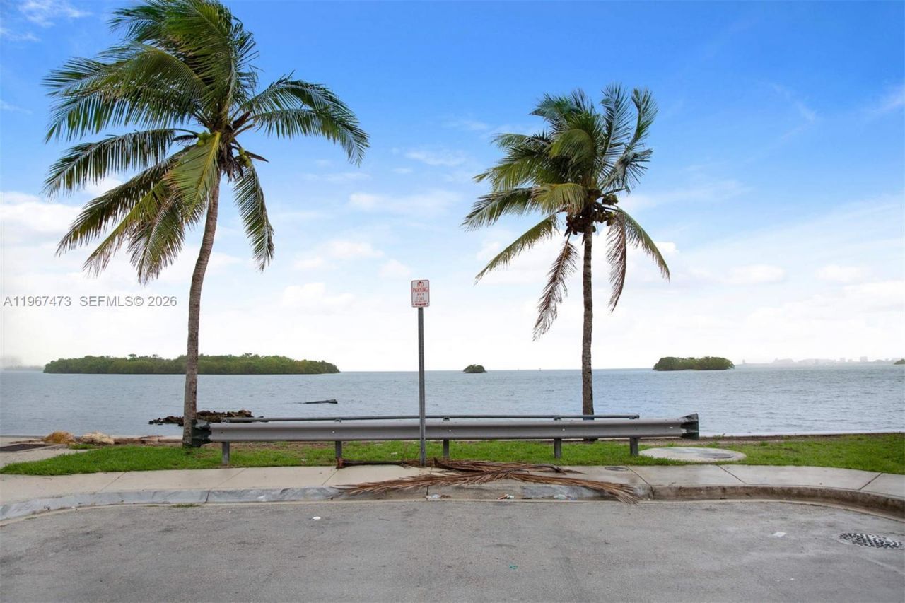 623 NE 61st St, Unit 3, Miami, FL 33137 Photo