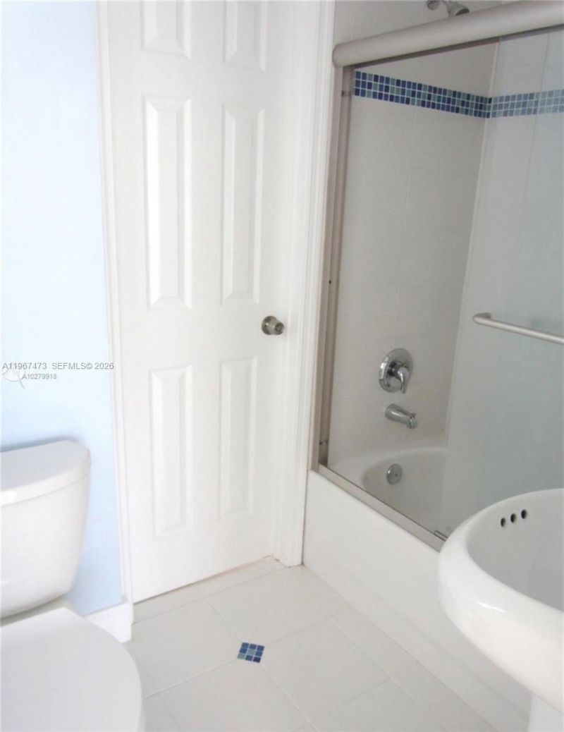 623 NE 61st St, Unit 3, Miami, FL 33137 Photo