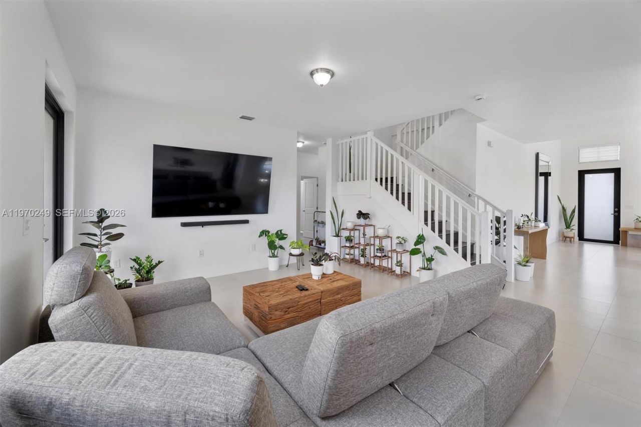 1380 SW 144th Ave , Miami, FL 33184 Photo