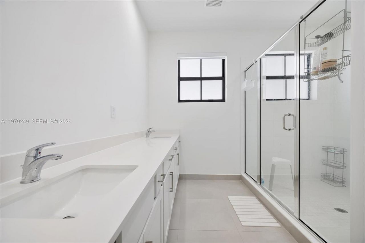 1380 SW 144th Ave , Miami, FL 33184 Photo