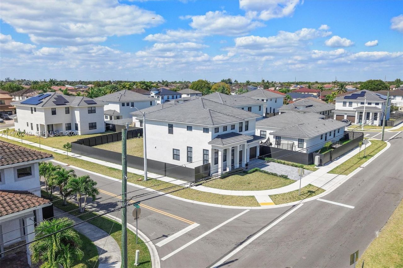 1380 SW 144th Ave , Miami, FL 33184 Photo