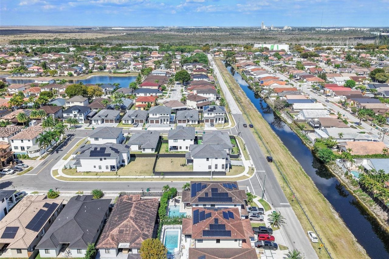 1380 SW 144th Ave , Miami, FL 33184 Photo