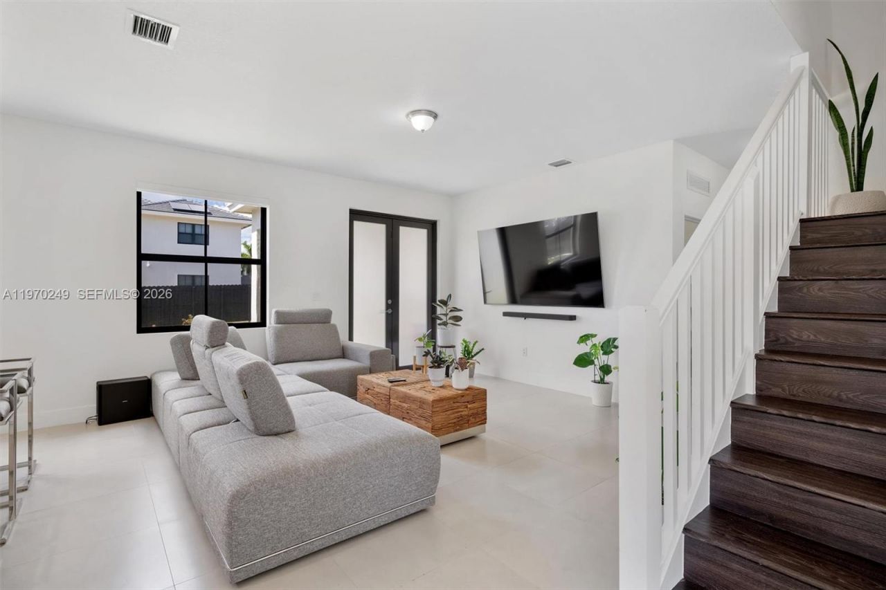 1380 SW 144th Ave , Miami, FL 33184 Photo