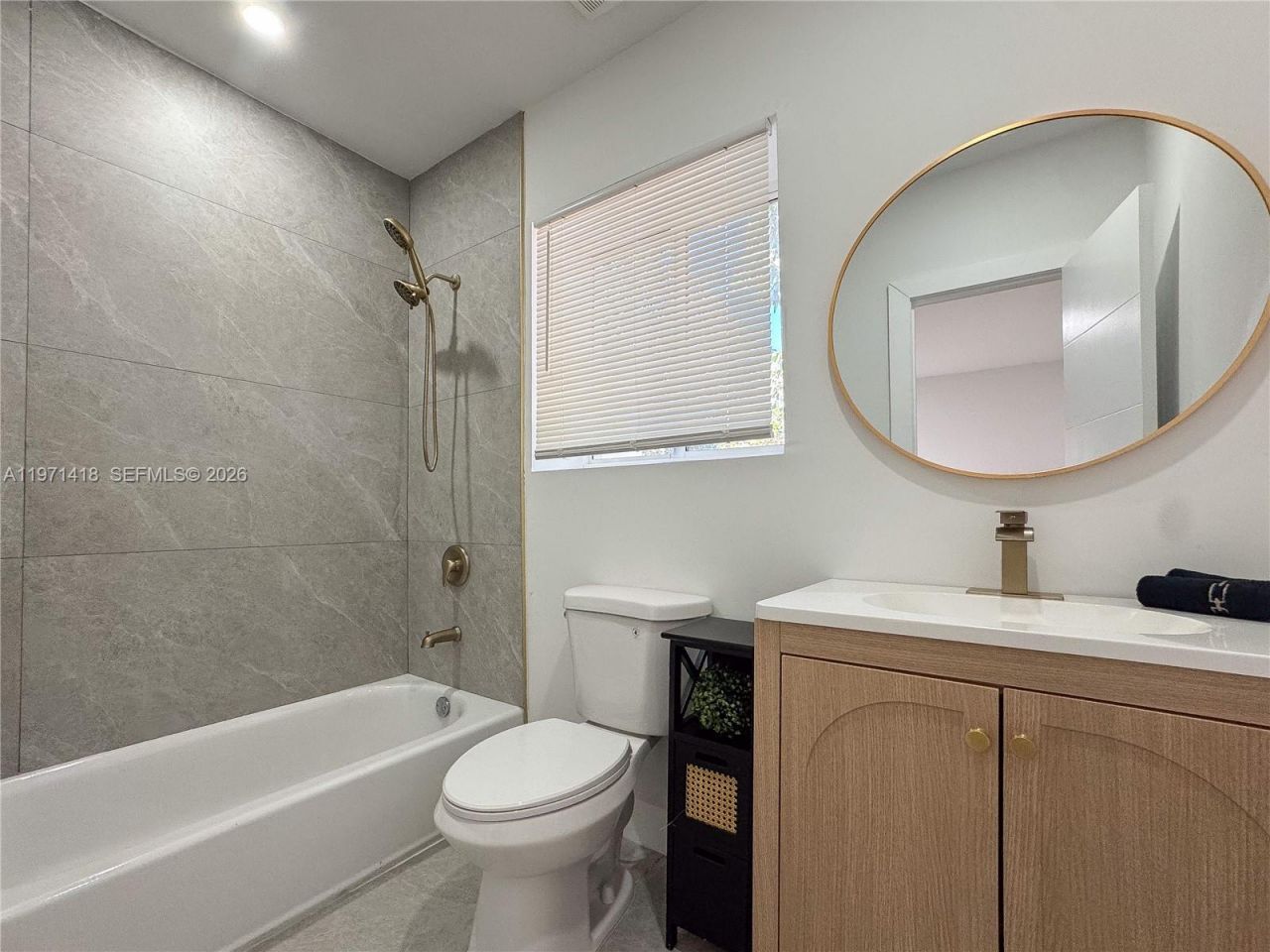 2255 NW 60th St, Miami, FL 33142 Photo