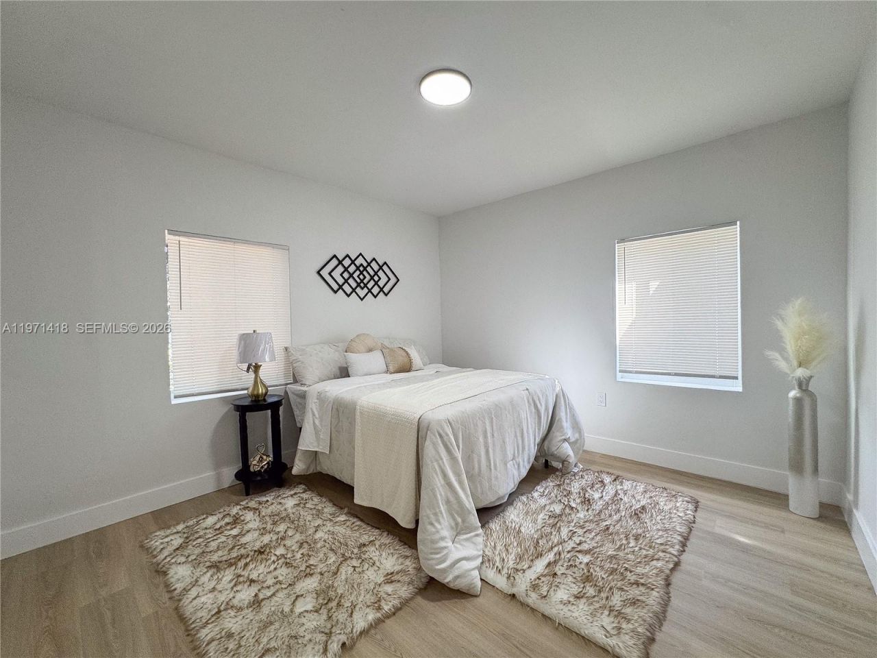 2255 NW 60th St, Miami, FL 33142 Photo