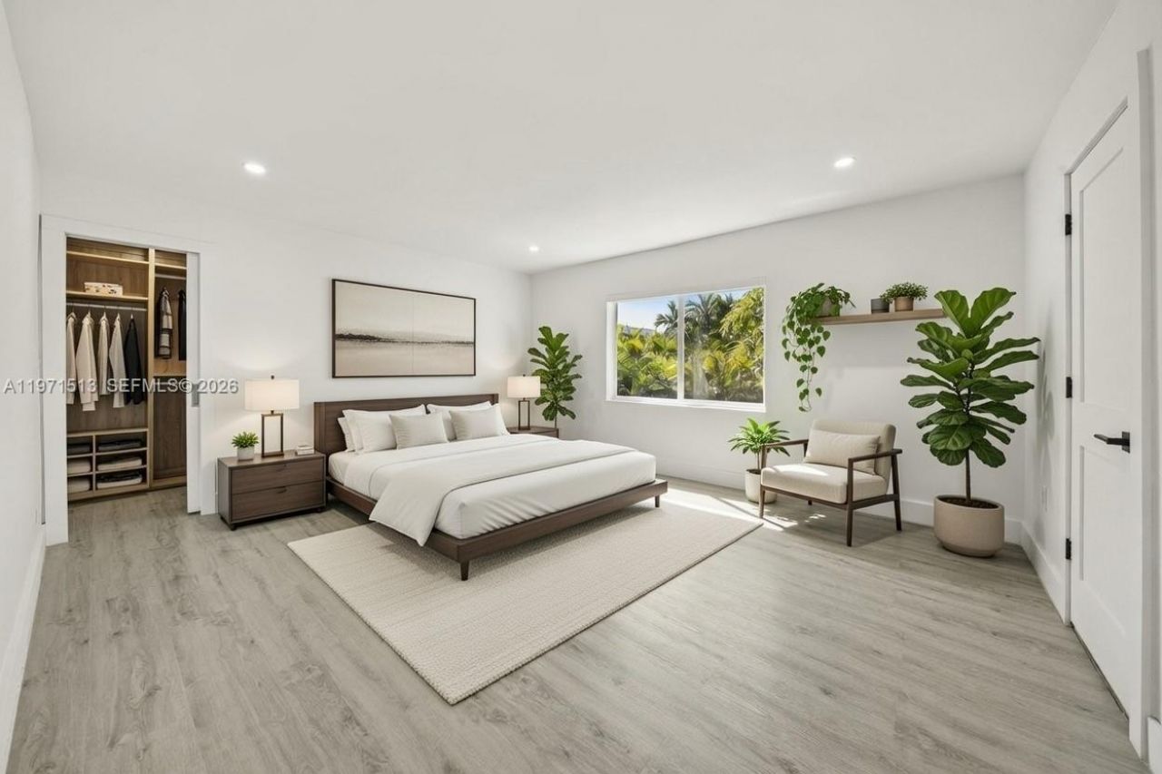 3166 Royal Palm Ave , Miami Beach, FL 33140 Photo