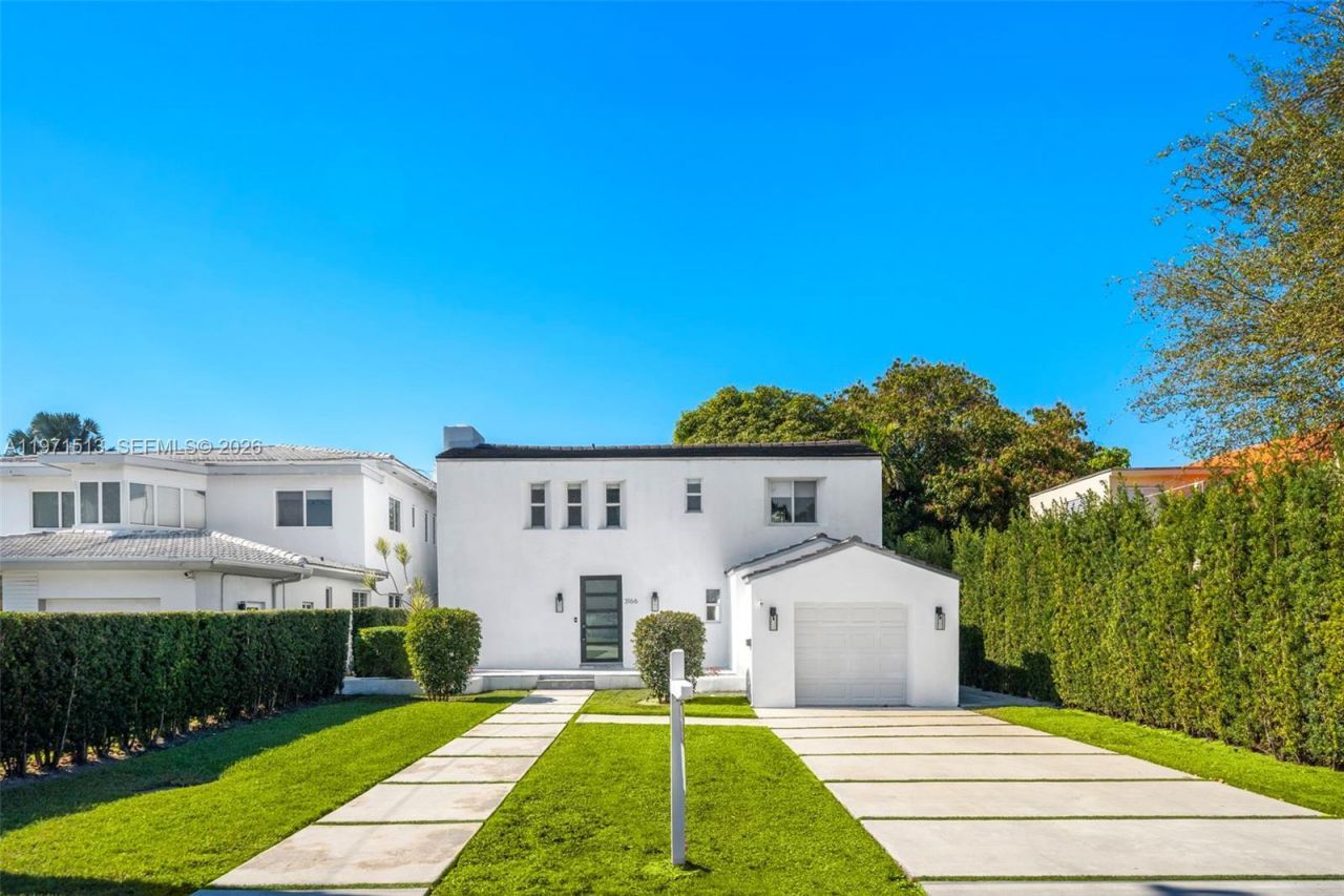 3166 Royal Palm Ave , Miami Beach, FL 33140 Photo