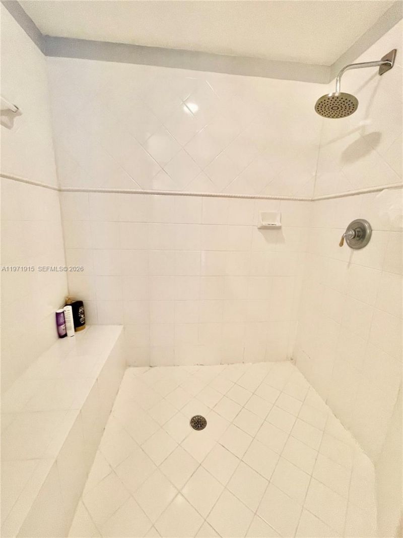 10710 NW 66th St, Unit 212, Doral, FL 33178 Photo