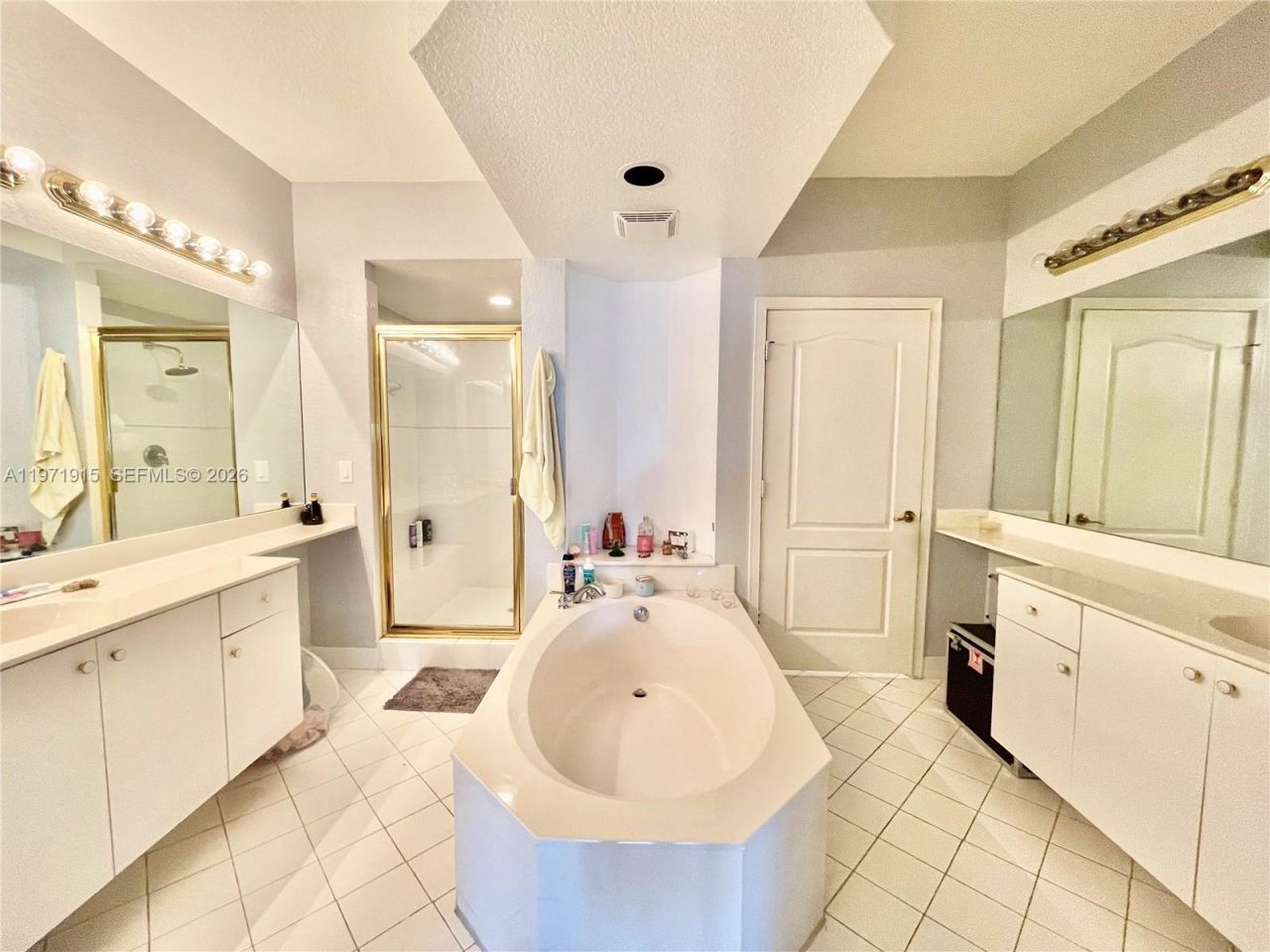 10710 NW 66th St, Unit 212, Doral, FL 33178 Photo