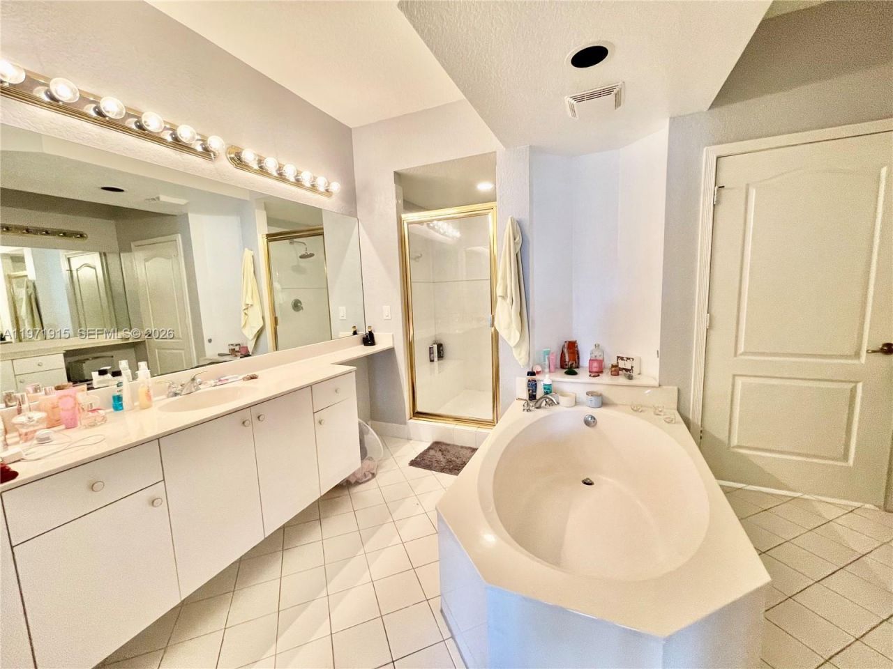 10710 NW 66th St, Unit 212, Doral, FL 33178 Photo