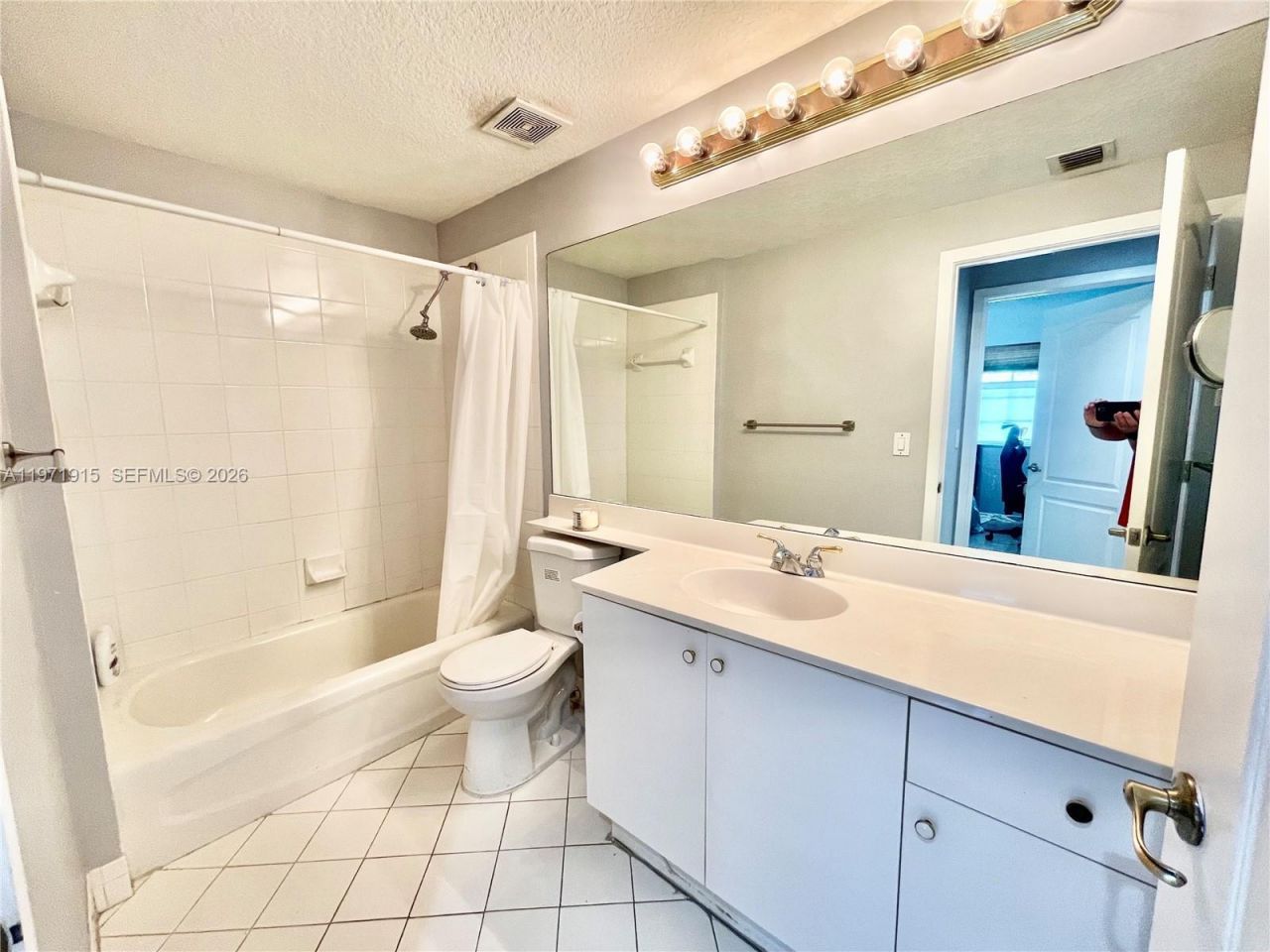 10710 NW 66th St, Unit 212, Doral, FL 33178 Photo