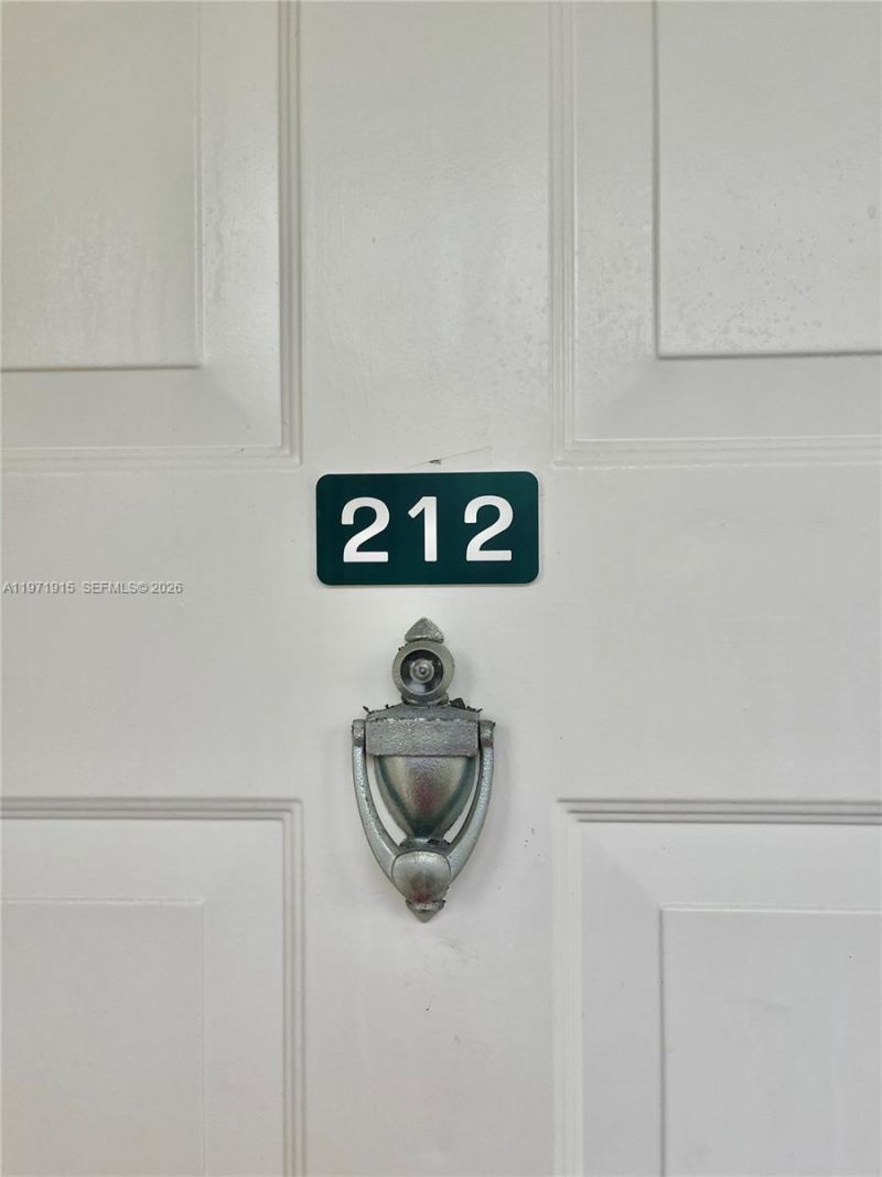 10710 NW 66th St, Unit 212, Doral, FL 33178 Photo