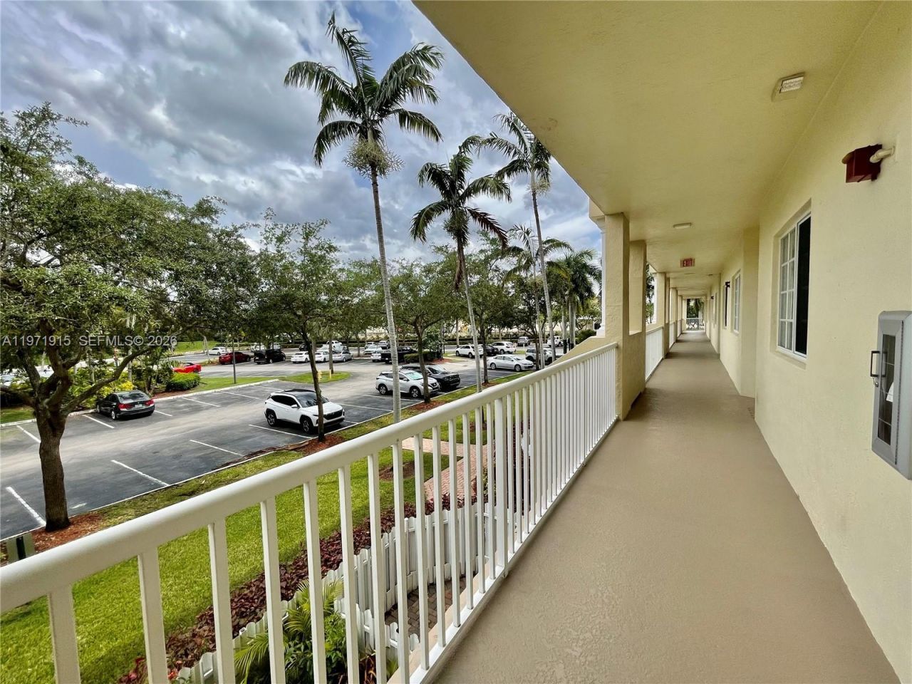 10710 NW 66th St, Unit 212, Doral, FL 33178 Photo