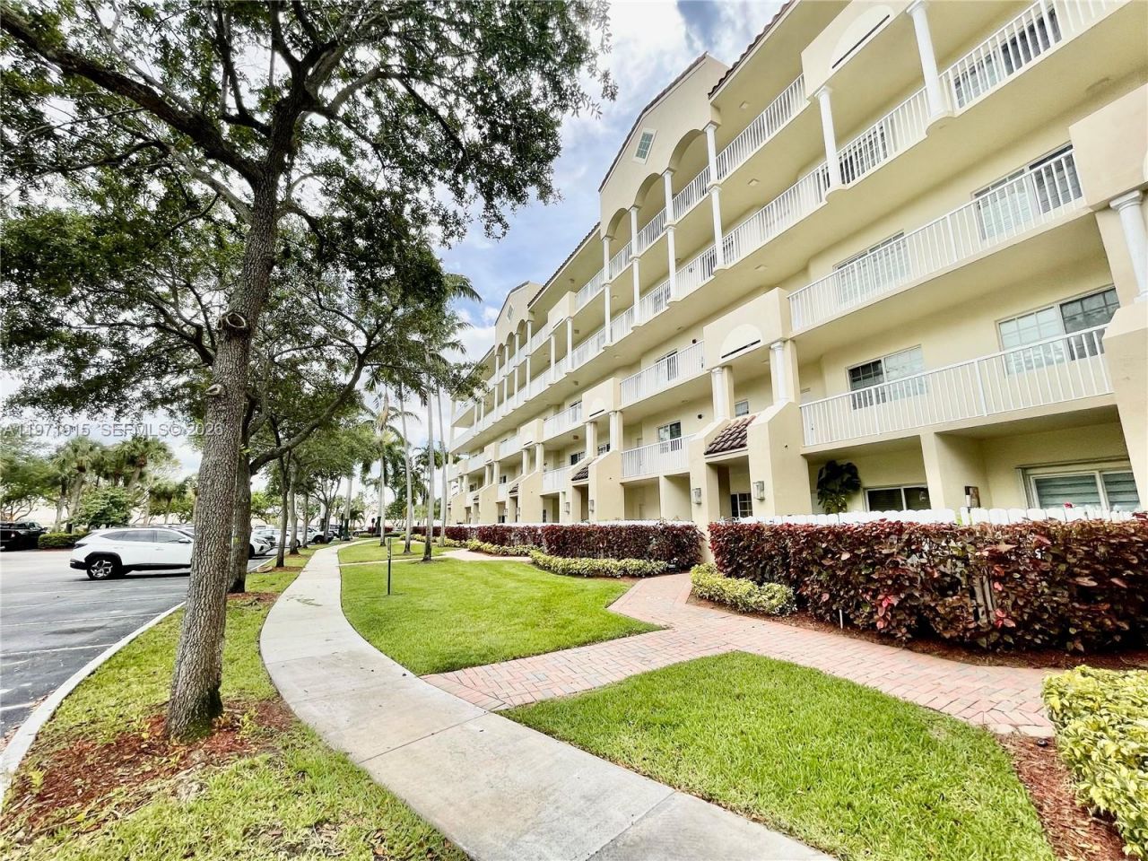 10710 NW 66th St, Unit 212, Doral, FL 33178 Photo