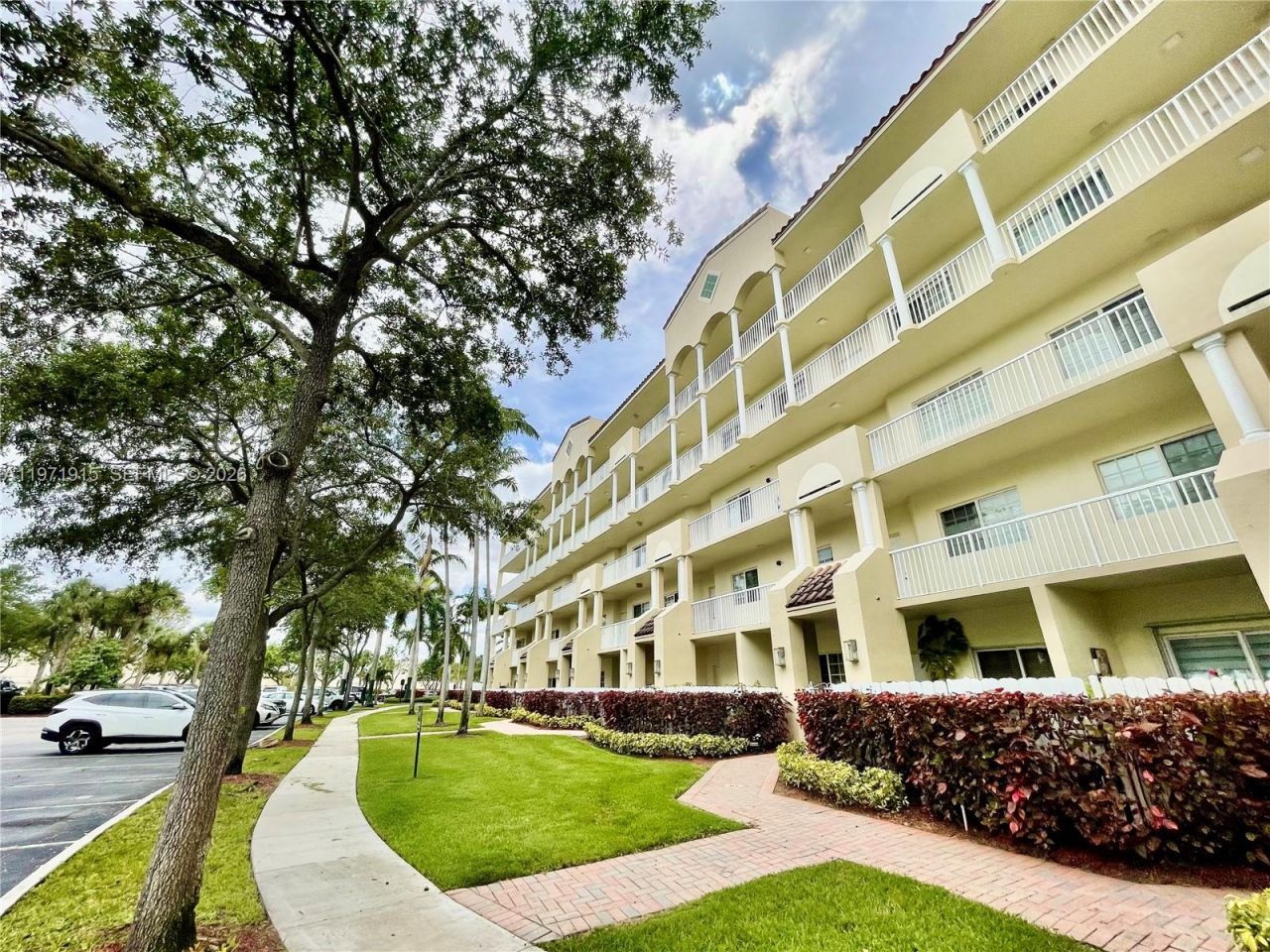 10710 NW 66th St, Unit 212, Doral, FL 33178 Photo