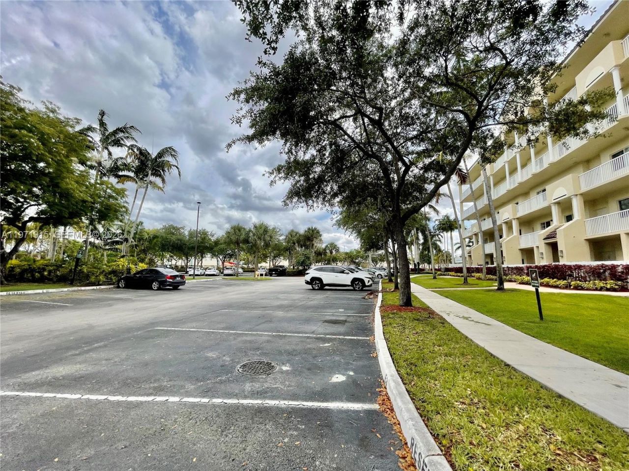 10710 NW 66th St, Unit 212, Doral, FL 33178 Photo