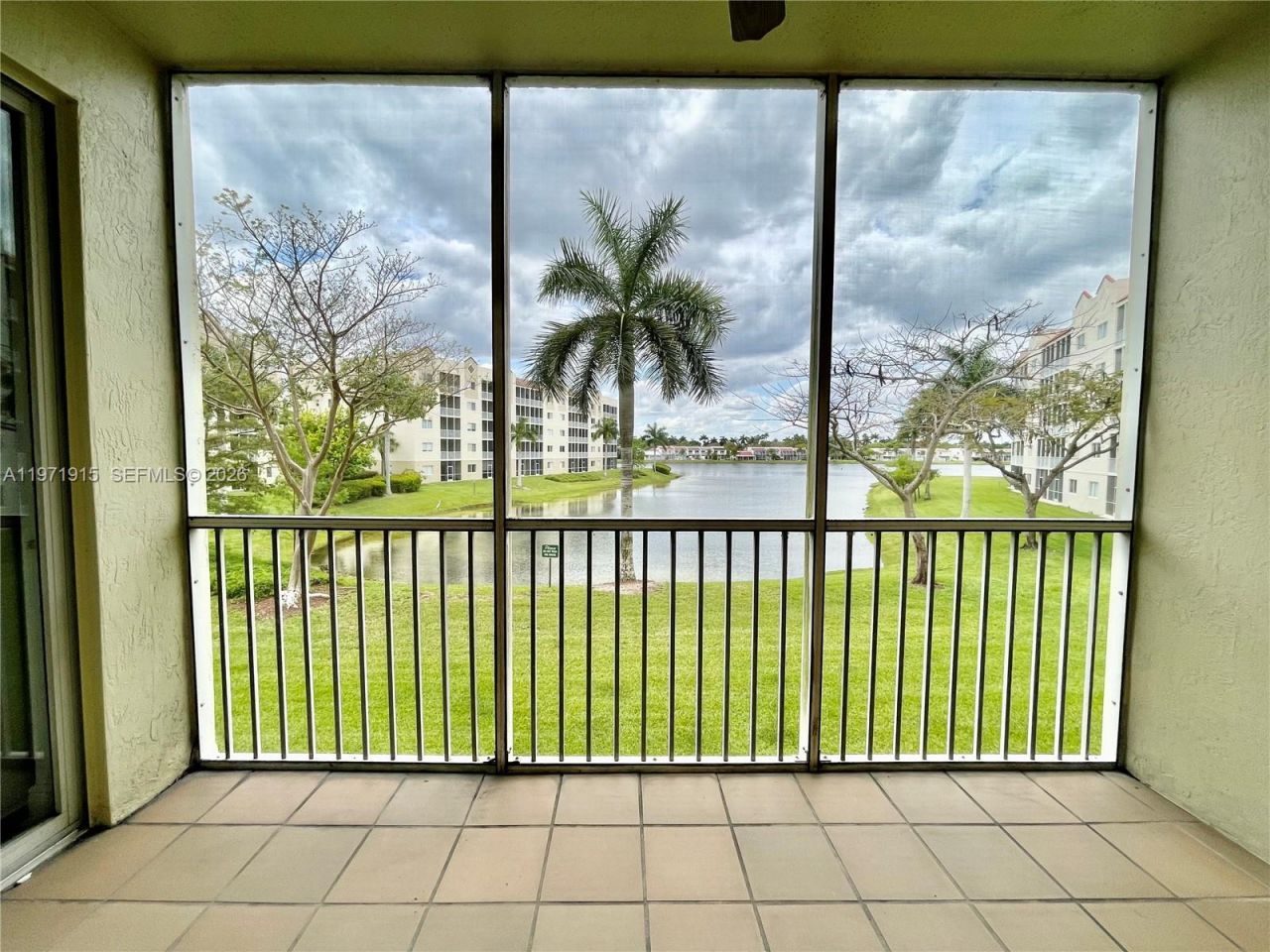 10710 NW 66th St, Unit 212, Doral, FL 33178 Photo