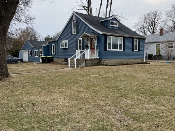 500 S Embarras Avenue, Tuscola, IL 61953