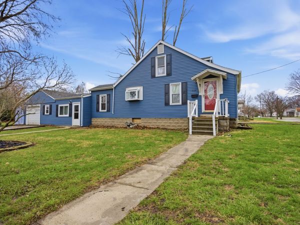 500 S Embarras Avenue, Tuscola, IL 61953