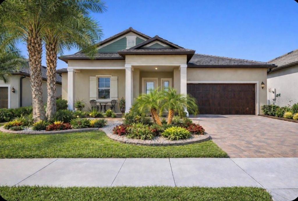 31921 Magna Gulf Loop, San Antonio, FL 33576 Main Photo