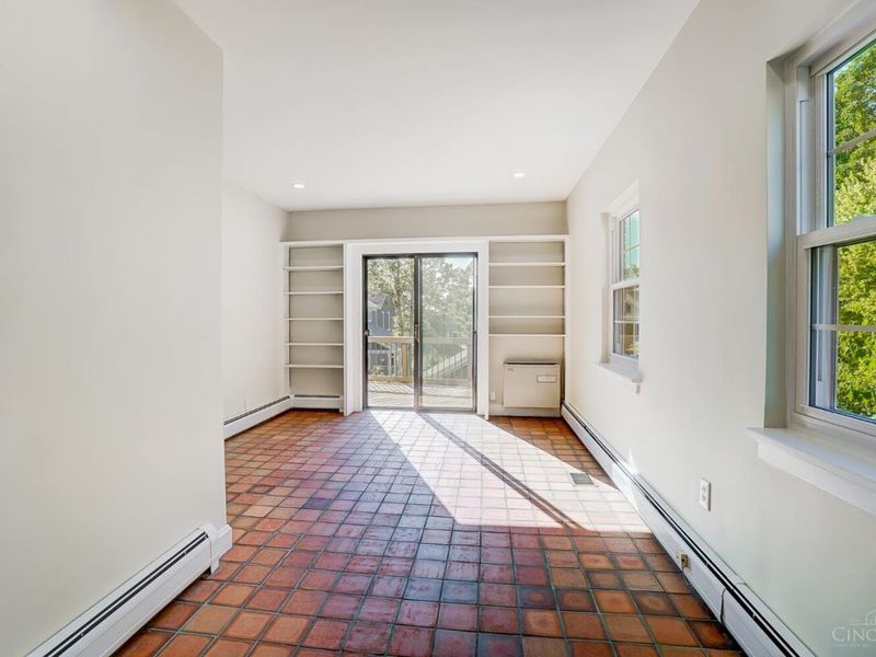 1346 Herlin Place, Cincinnati, OH 45208 Photo 14