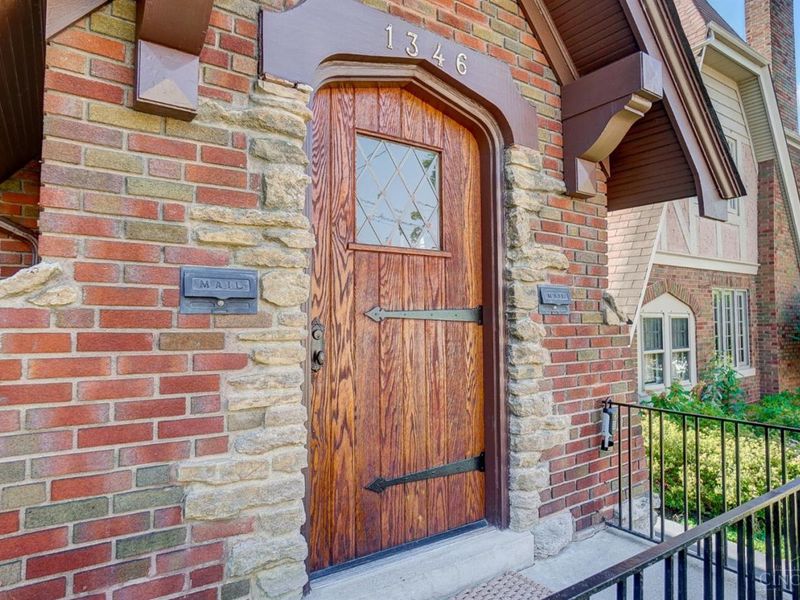 1346 Herlin Place, Cincinnati, OH 45208 Photo 2